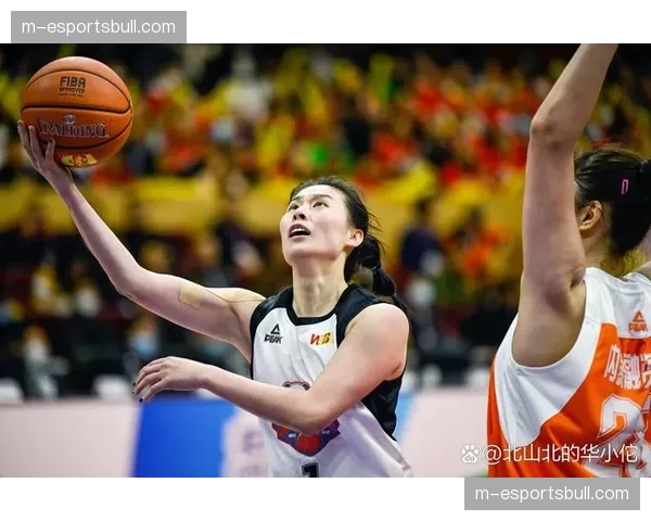 四川队防守沟通存在明显问题 换防失误导致失分较多